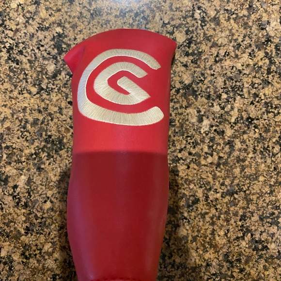 Cleveland Golf putter cover for Blade putter - Picture 2 of 2